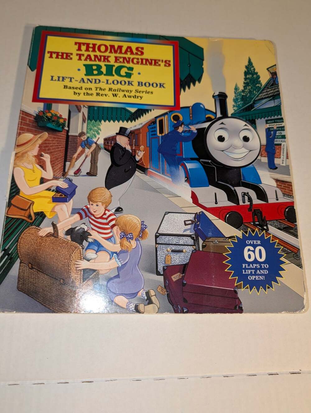 Thomas the Tank Engine's Big Lift-and-look Book Rare Nice